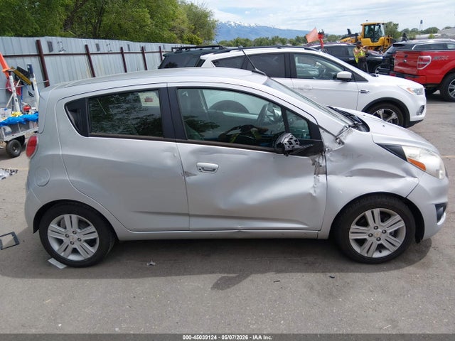 Chevrolet Spark 1lt Auto
