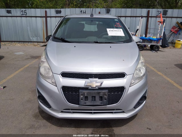 Chevrolet Spark 1lt Auto