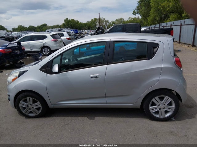 Chevrolet Spark 1lt Auto