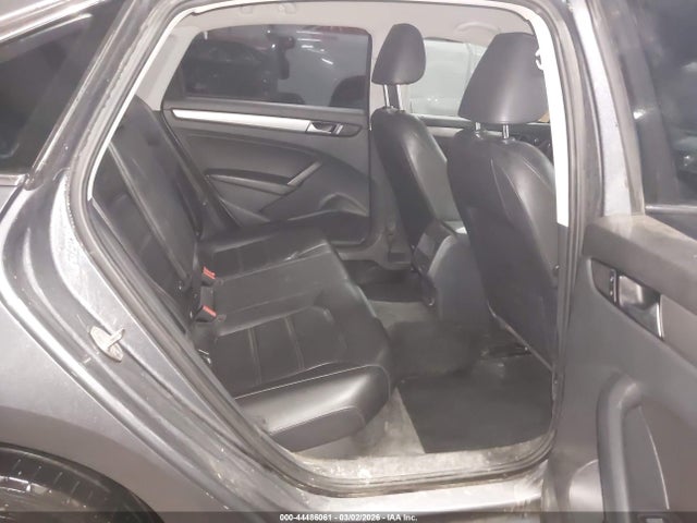 Volkswagen Passat 1.8t Limited Edition