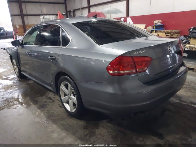 Volkswagen Passat 1.8t Limited Edition