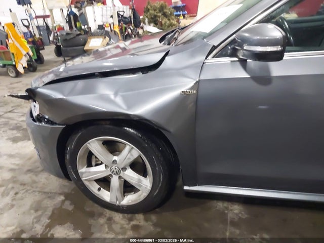 Volkswagen Passat 1.8t Limited Edition