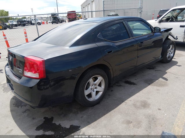 Dodge Charger Sxt