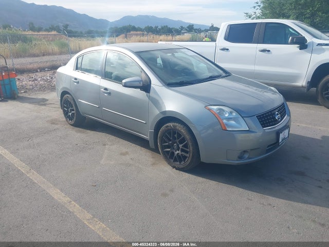 Salvage Nissan Sentra Image