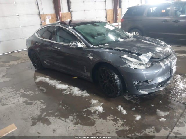 Salvage Tesla Model 3 Image