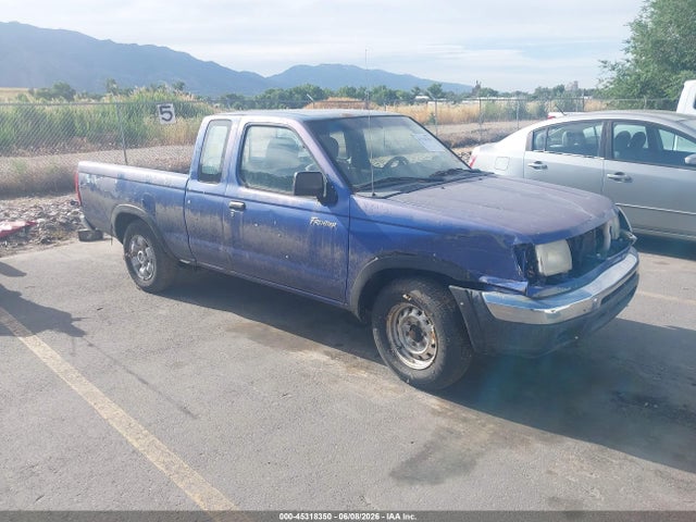 Salvage Nissan Frontier Image