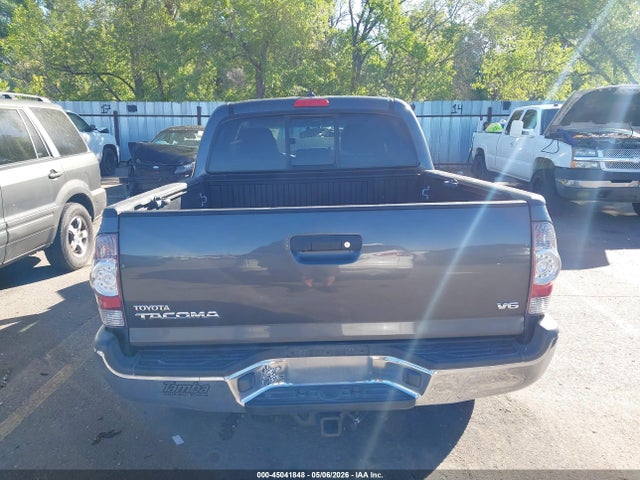 Toyota Tacoma Base V6