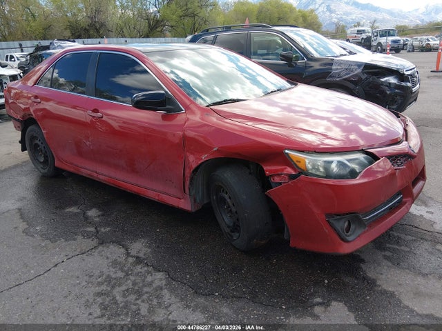 Salvage Toyota Camry Image