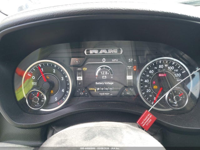 Ram 1500 Laramie  4x4 6'4 Box