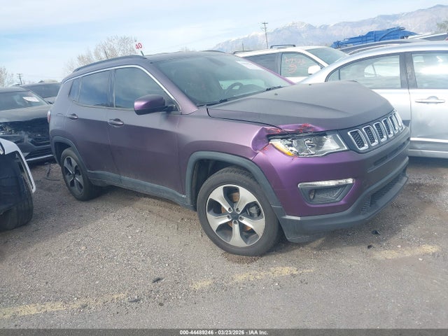 Salvage Jeep Compass Image