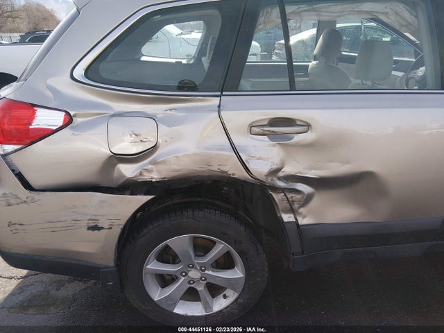 Subaru Outback 2.5i