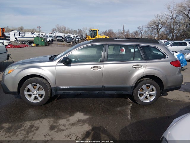 Subaru Outback 2.5i