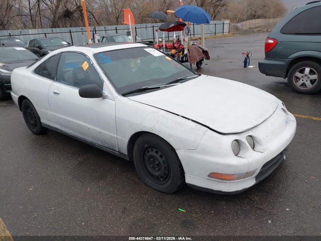 Salvage Acura Integra Image
