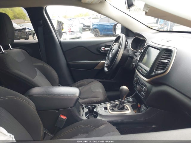 Jeep Cherokee Latitude 4x4