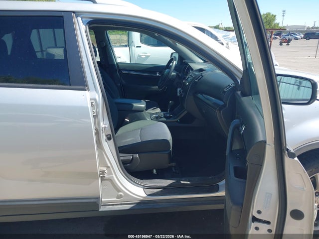 Kia Sorento Lx V6