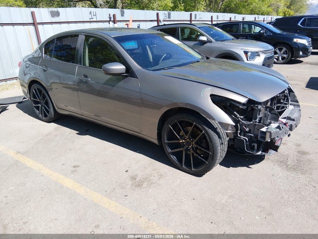 Salvage INFINITI G37x Image