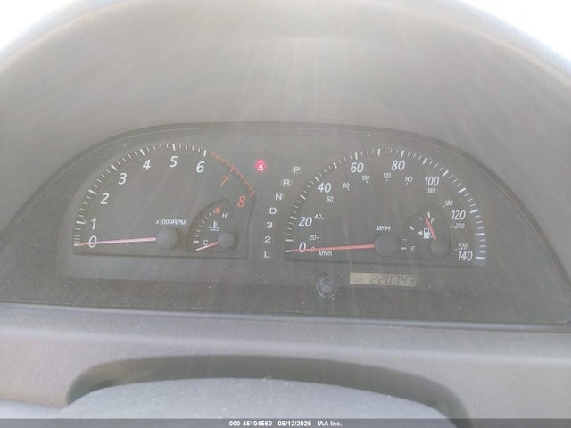 Toyota Camry Le V6