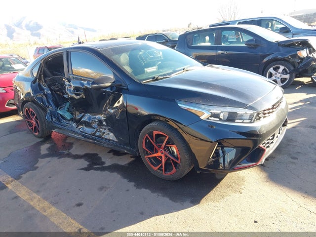 Salvage Kia Forte Image