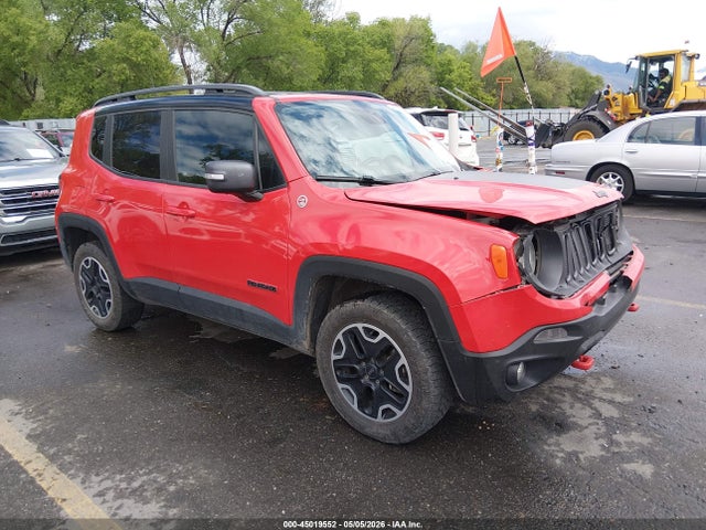 Salvage Jeep Renegade Image