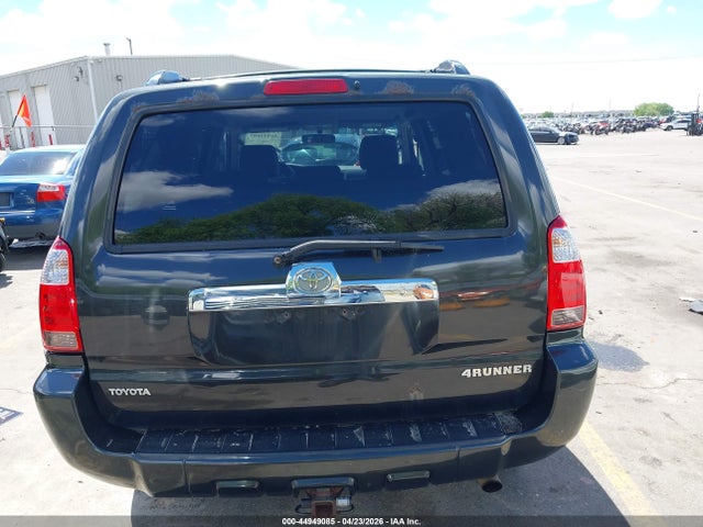 Toyota 4Runner Sr5 V6