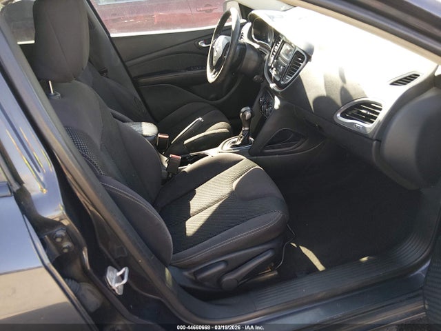 Dodge Dart Sxt