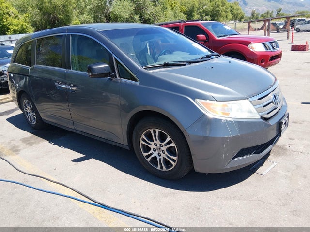 Salvage Honda Odyssey Image