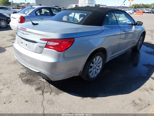 Chrysler 200 Touring