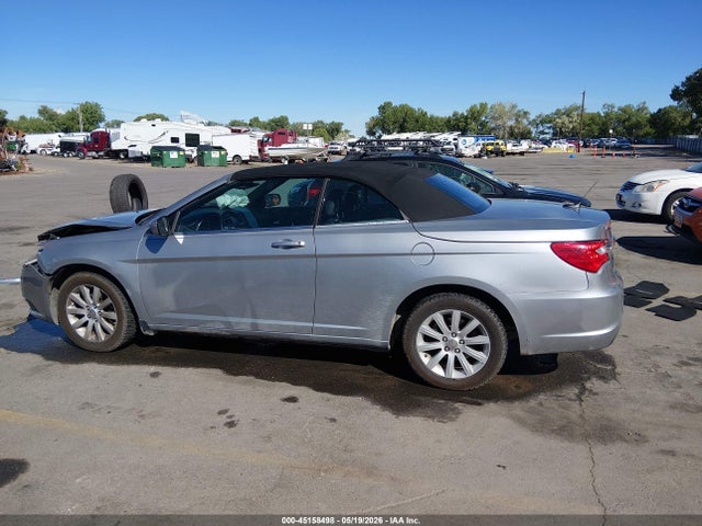 Chrysler 200 Touring
