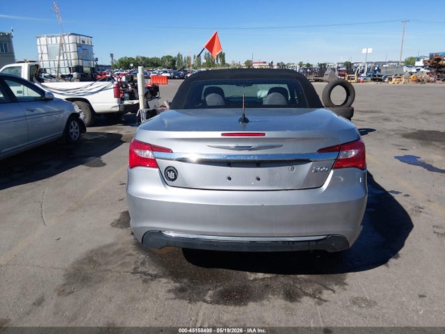Chrysler 200 Touring