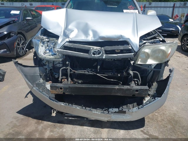 Toyota 4Runner Limited V8