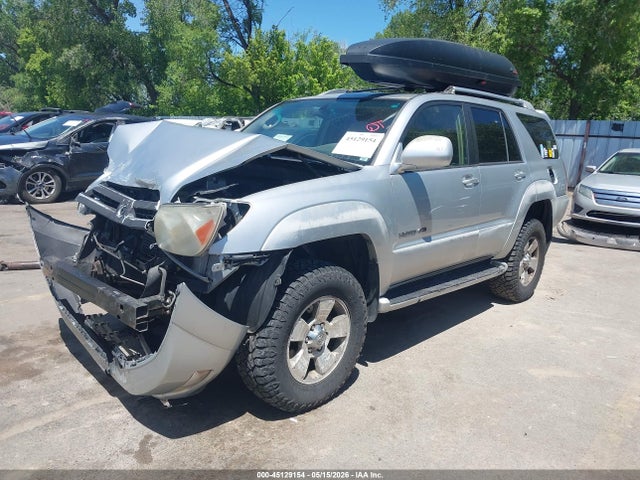 Toyota 4Runner Limited V8