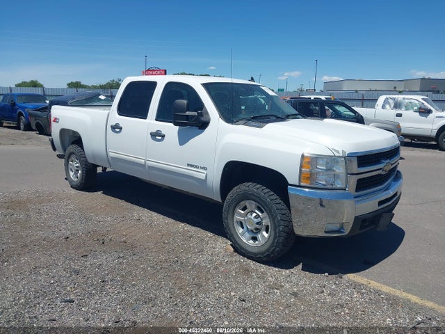 Salvage Chevrolet Silverado 2500 Image