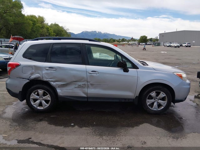Subaru Forester 2.5i Premium