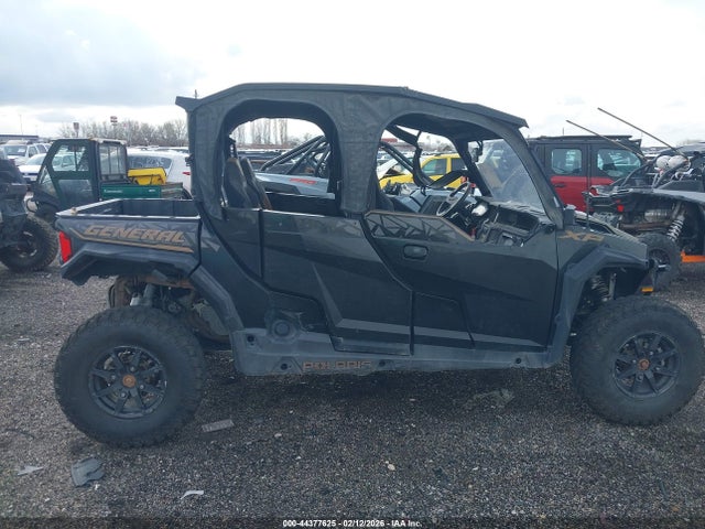 Polaris General Xp 4 1000 Deluxe Ride Command