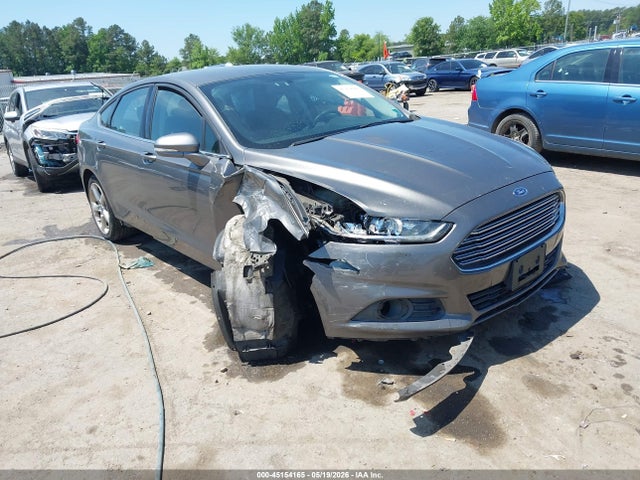 Salvage Ford Fusion Image