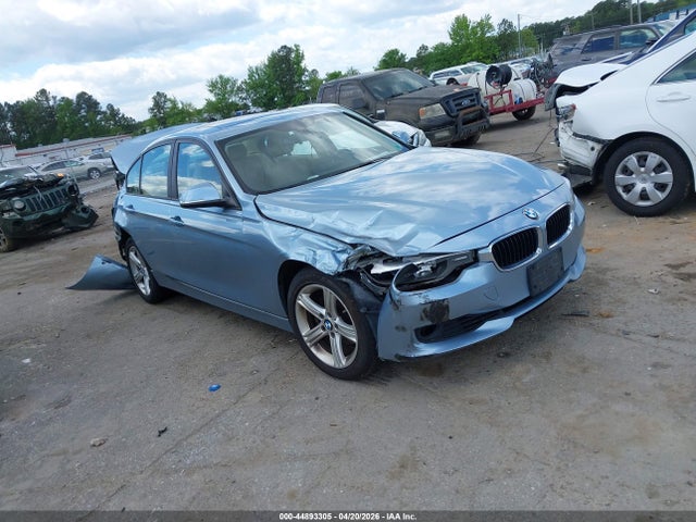 Salvage BMW 3 Series Image