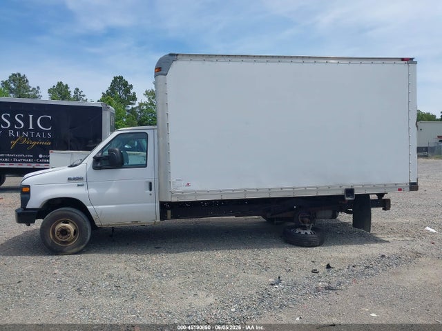 Ford E-350