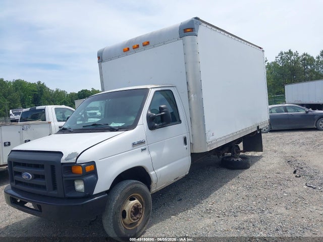 Ford E-350