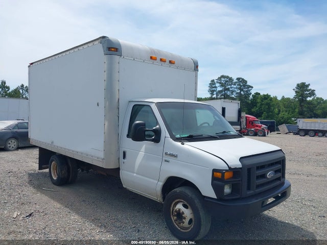 Ford E-350