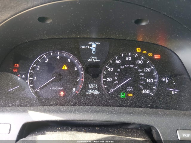 Lexus LS L