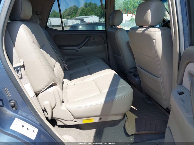 Toyota Sequoia Sr5 V8
