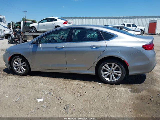 Chrysler 200 Limited