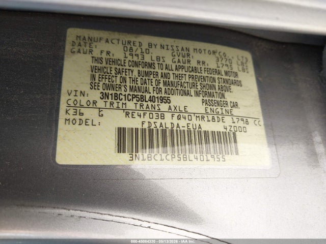 Nissan Versa 1.8s