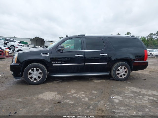 Cadillac Escalade Standard