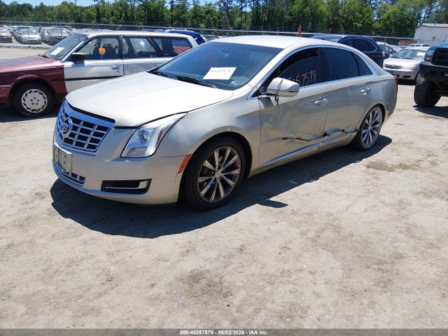 Cadillac XTS Standard