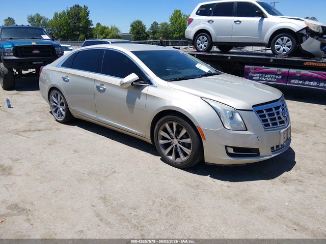 Salvage Cadillac XTS Image