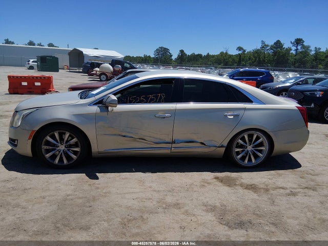 Cadillac XTS Standard