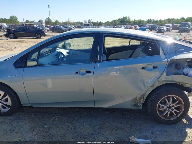 Toyota Prius Four