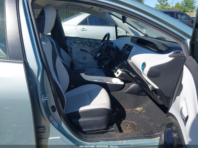 Toyota Prius Four
