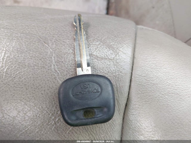 Toyota Camry Xle V6